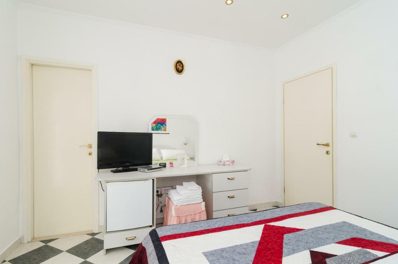 Wisteria Apartment ドゥブロブニク エクステリア 写真